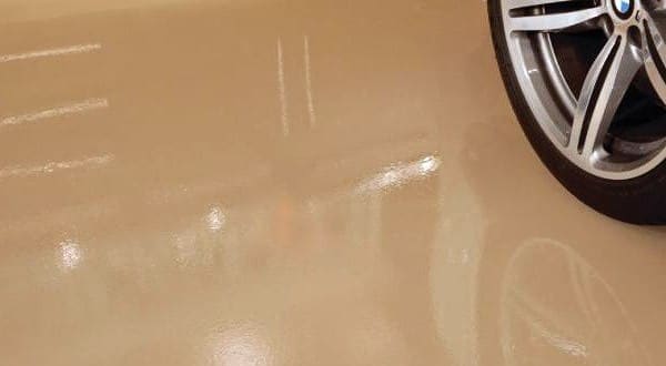 Glossy Polyaspartic Finish